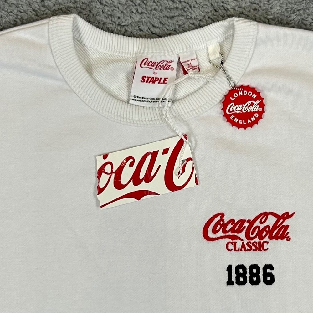 Coca-Cola by Staple White Crewneck Sweatshirt Classic 1886 Logo Mens Medium NWT